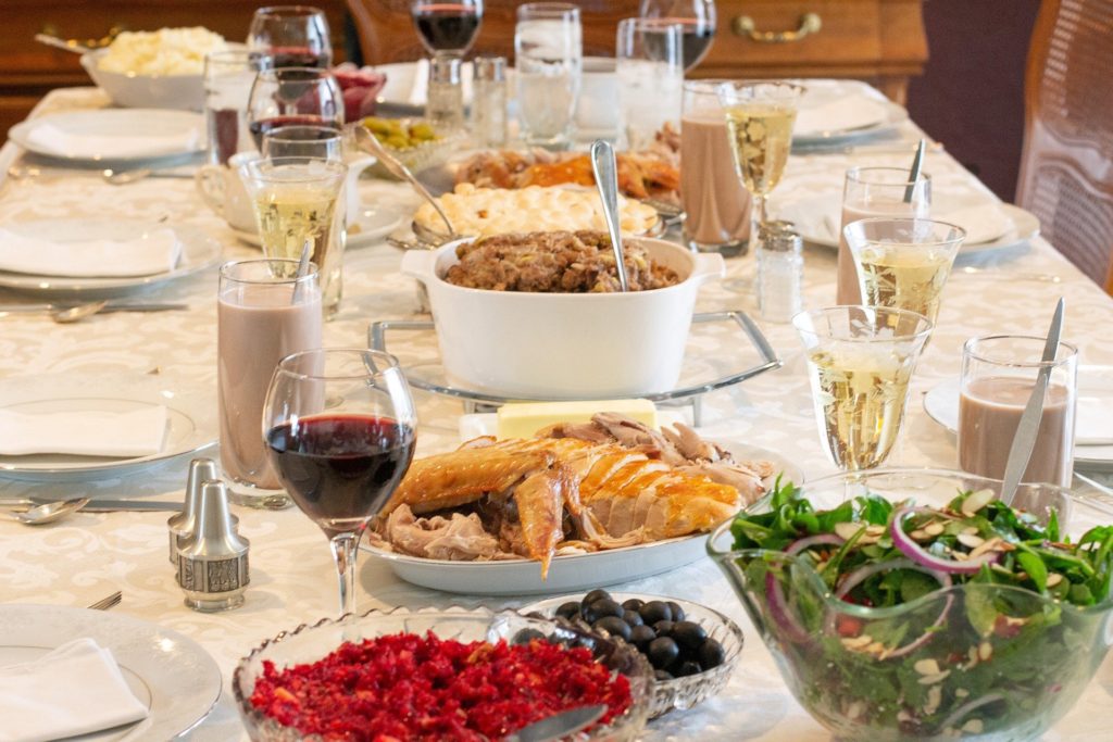 This image has an empty alt attribute; its file name is Thanksgiving-Diet-Plan-1024x683.jpg